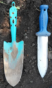  The wide angle trowel and the hori-hori or straight knife